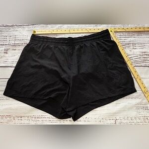 Women’s Fabletics Shorts